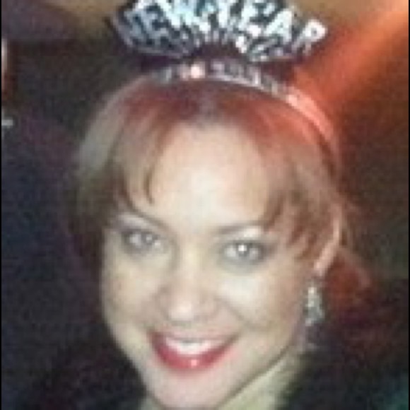 Meet your Posher, Monica - Picture 3 of 3